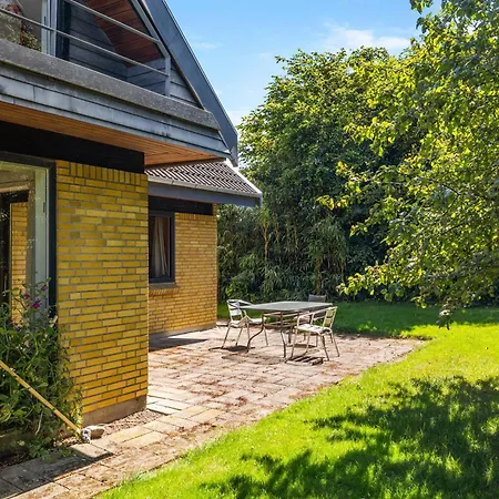 Quiet Close To Everything