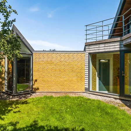 Quiet Close To Everything * Odense